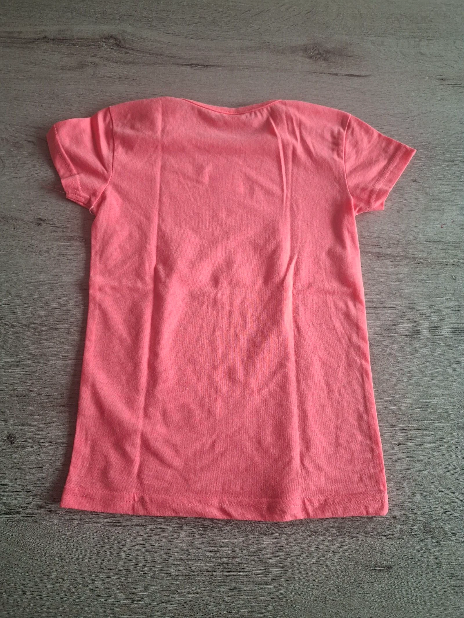 🌷F3-25🌷T-shirt fille Zeeman – Rose corail – Taille 122/128 (7/8 ans) – Style estival & confortable🌷 – photo 5